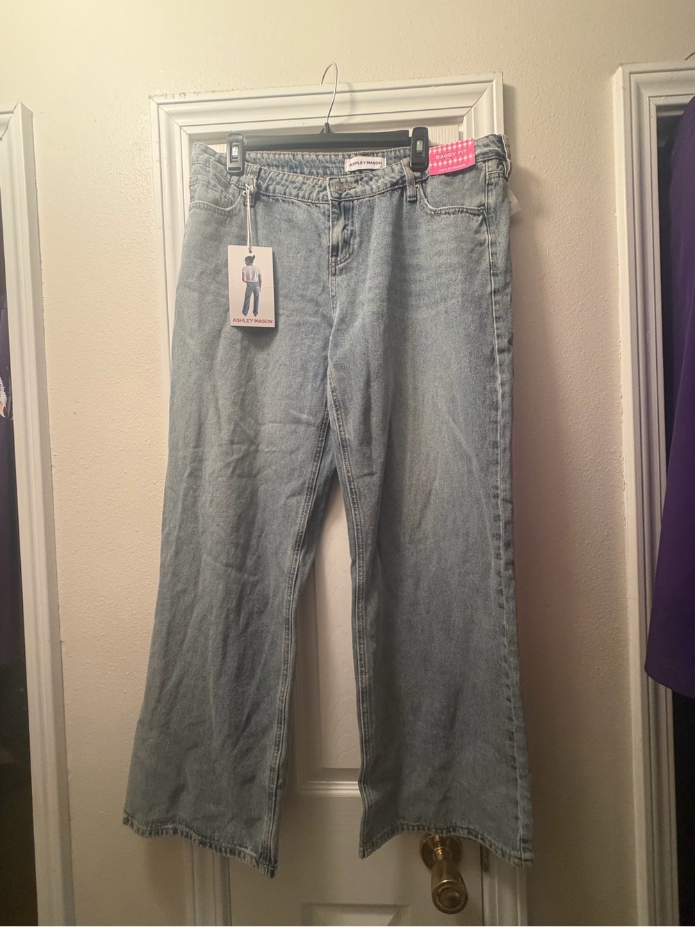 Light Blue Women's Relaxed Straight Jeans